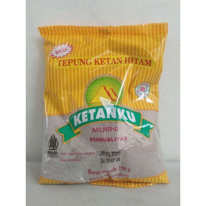 

tepung ketan hitam Ketanku 250 gram (Tepung ketan hitam asli yang terbuat dari ketan hitam yang digiling halus yang dapat digunakan sebagai bahan kue dan makanan lainnya)