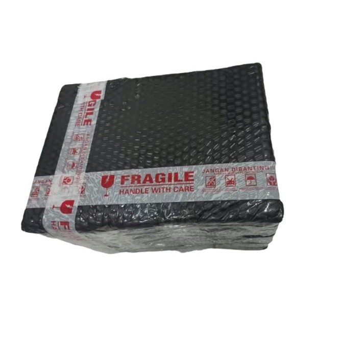 

Canel & Co Packing Bubble Wrap Aman Pengiriman