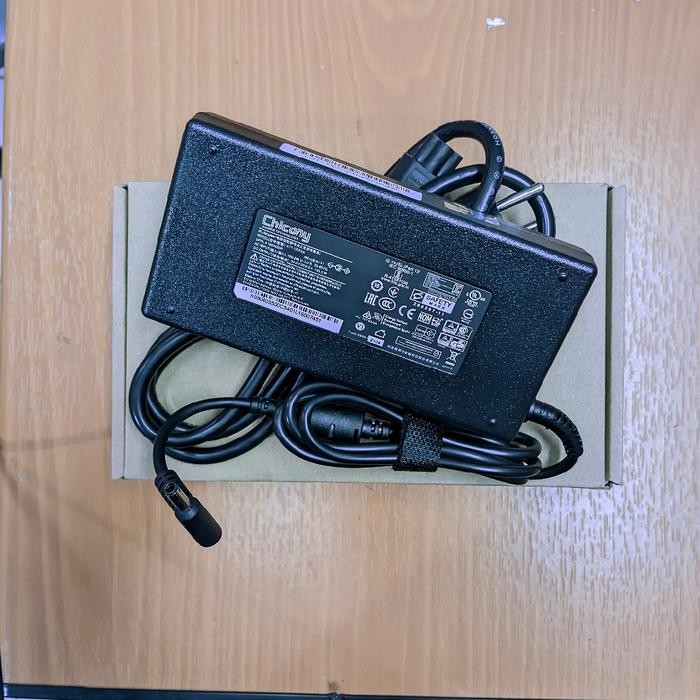 ORIGINAL Adaptor/Charger Chicony MSI A17-120P2A 20V 6A 120W DC 4.5*3.0MM