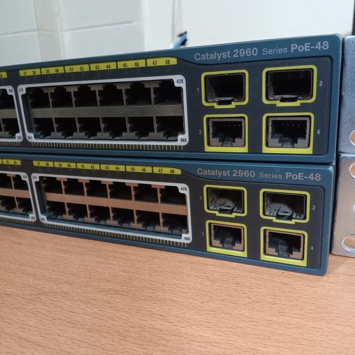 Switch Cisco Catalyst 2960 Series PoE -4