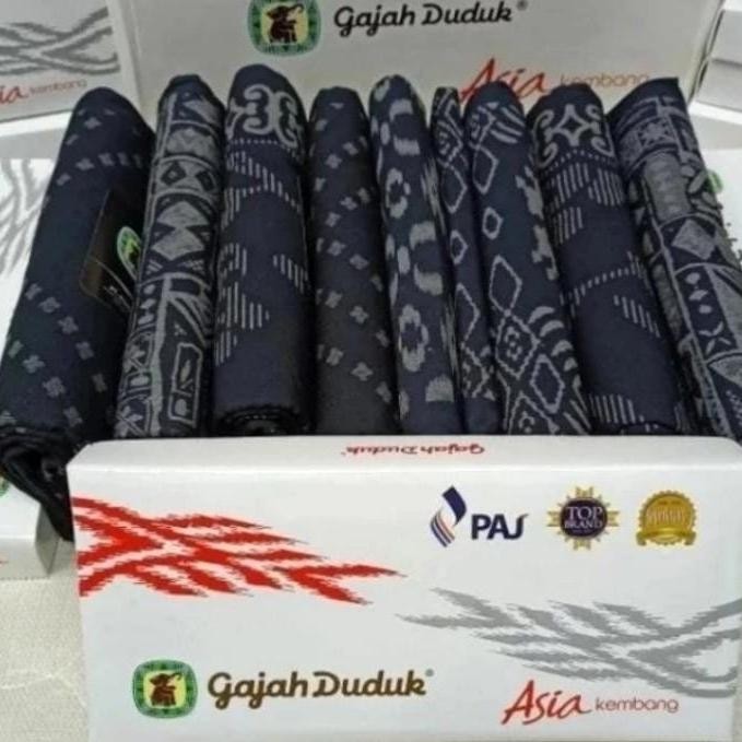 sarung gajah duduk Asia kembang khusus hitam - Hitam