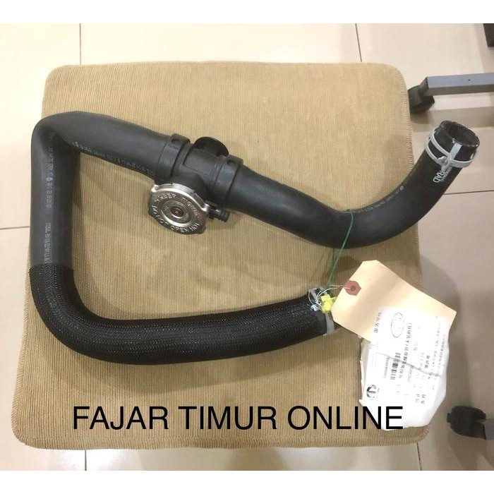 Selang radiator atas Dodge Journey