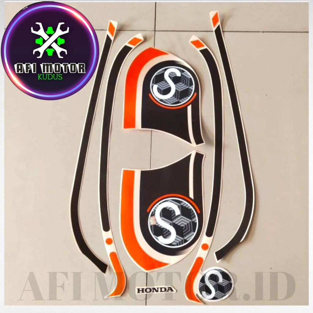 Stiker Striping Setiker Polet Motor HONDA Scoopy 2021 Cream List Body Full Set Standar Premium Berku