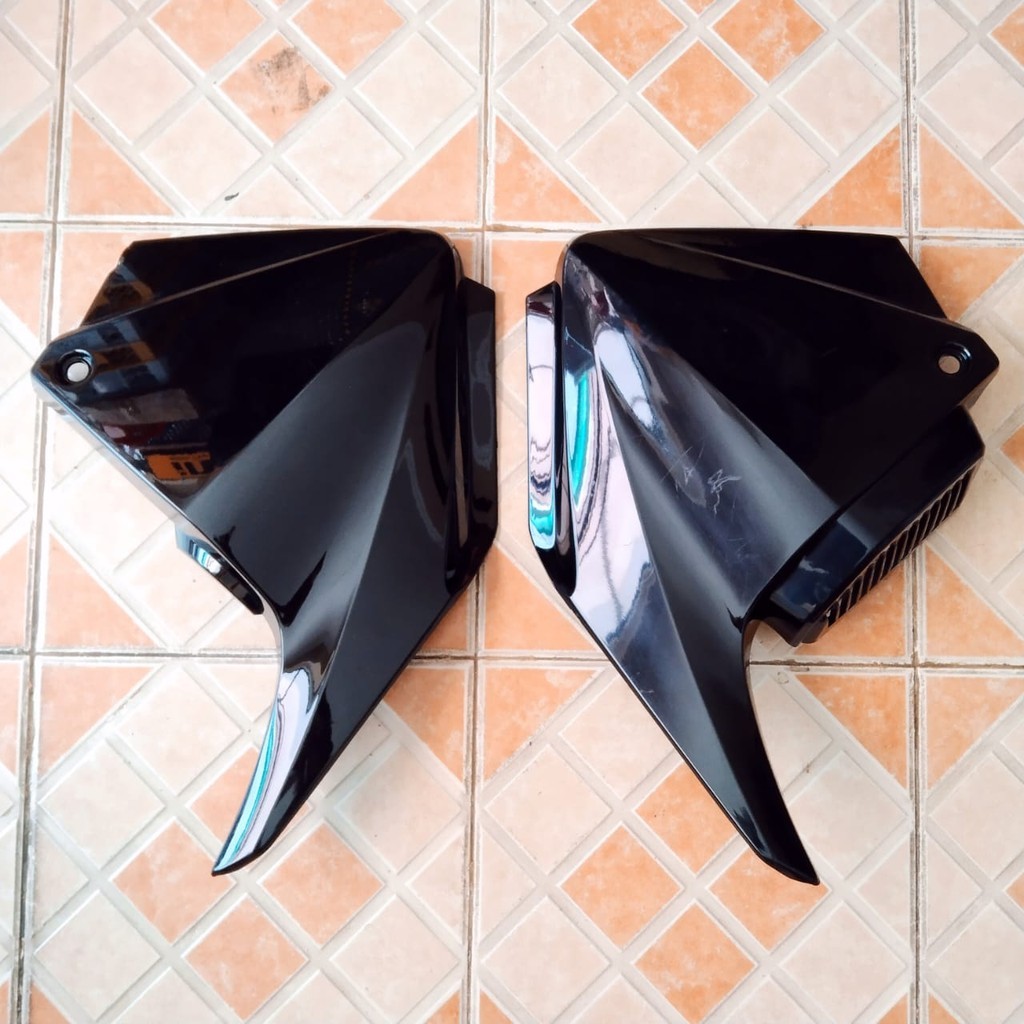 NOS/TUTUP BOX AKI ACCU SET HONDA NEW MEGA PRO 2010