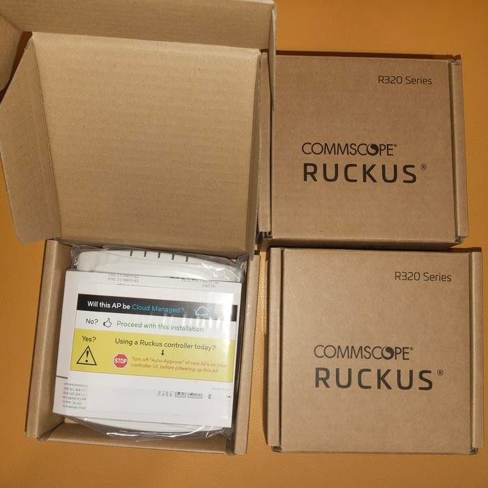Ruckus R320 Wireless Hotspot WiFi Router