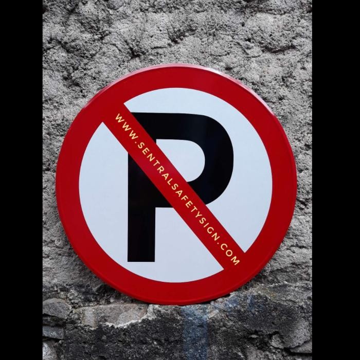 

rambu dilarang parkir