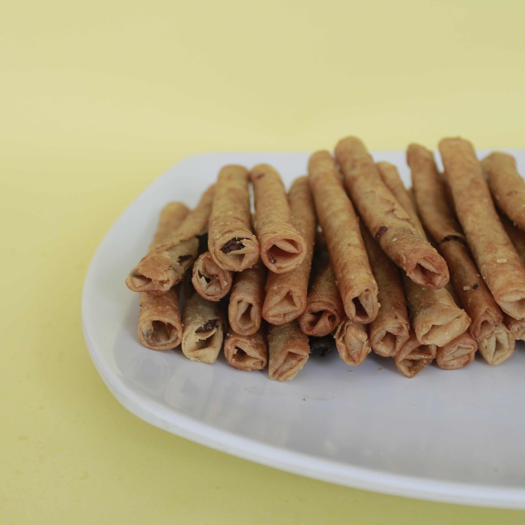 

pisang coklat aroma/lumpia pisang sale renyah dan gurih juga luar biasa