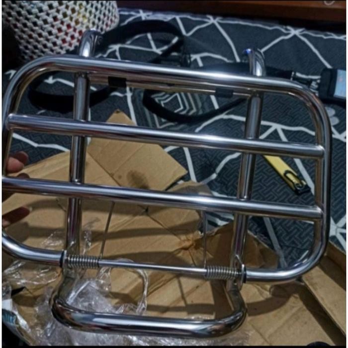 Front Rack Motor Yamaha Fazzio / Frontrack Rak Depan Fazzio - chrome