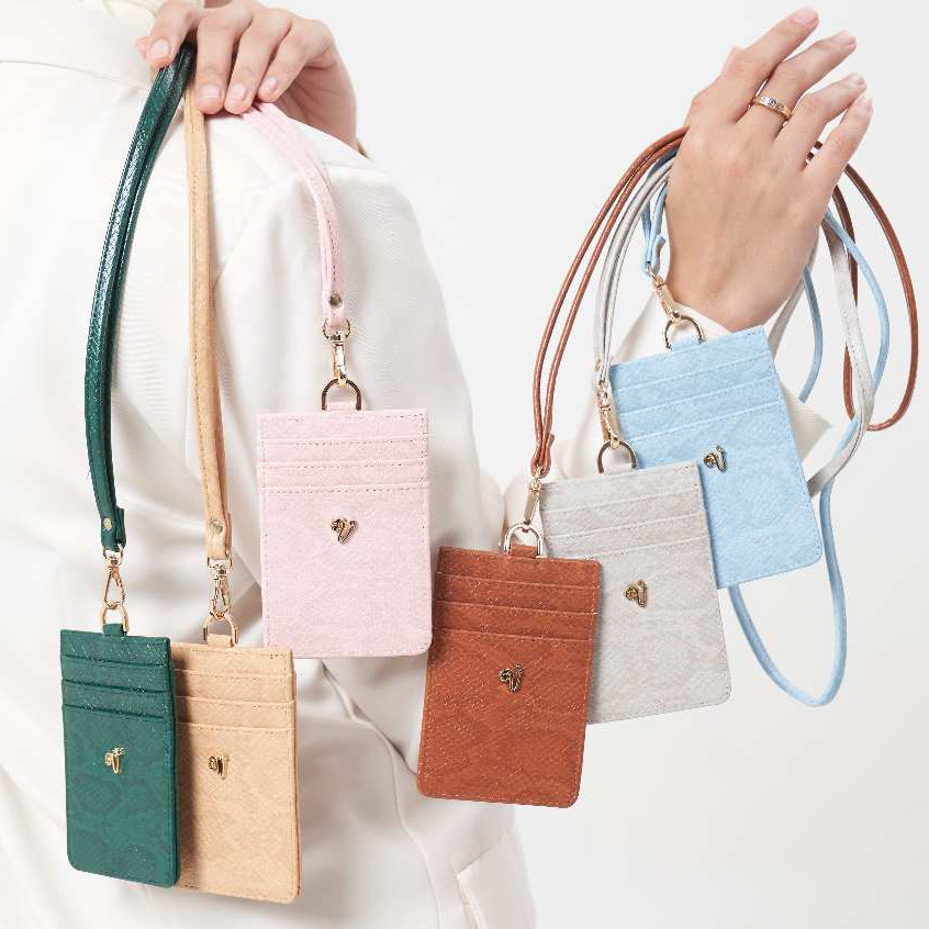 

Vizzano Name Tag ID CARD HOLDER LANYARD