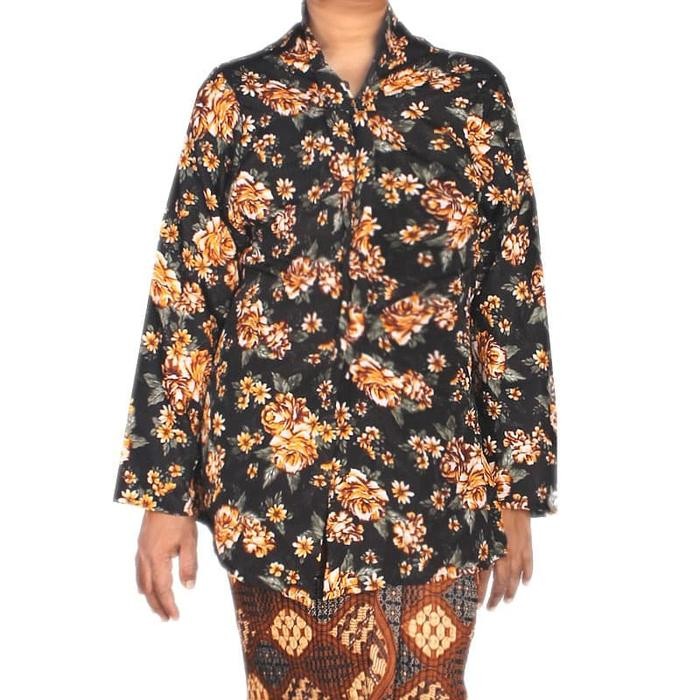 

Kebaya Kembang Model Kartini dan Kutubaru - M