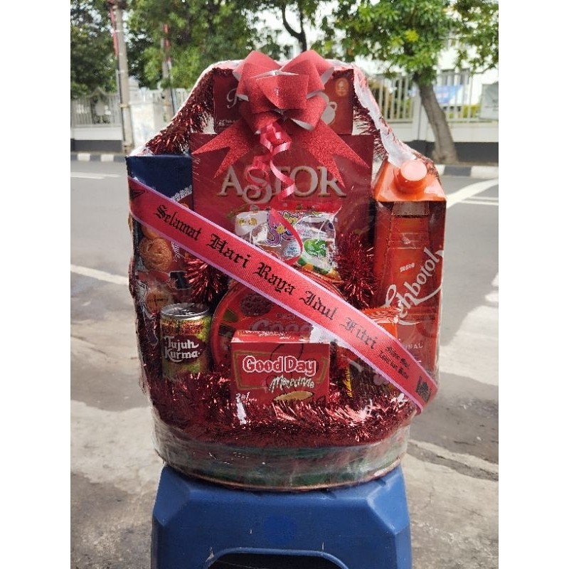 

TERLARIS Parcel Murah Lebaran Premium Parcel Hampers Idul Fitri / Tahun Baru Terjangkau & Ready