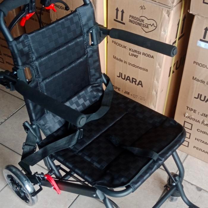 r Z e kursi roda trevel jm 05 - trevel cabin