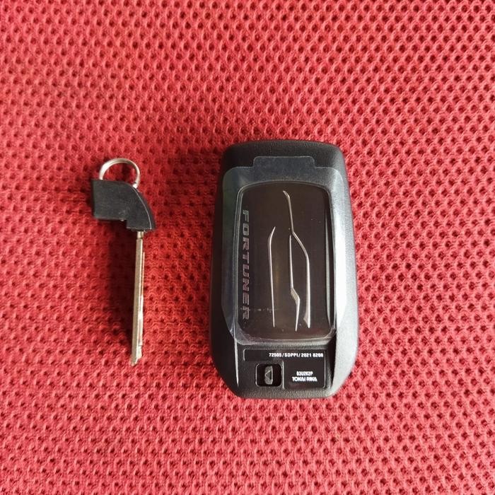 REMOTE KUNCI SMART KEY FORTUNER VRZ 2016-UP
