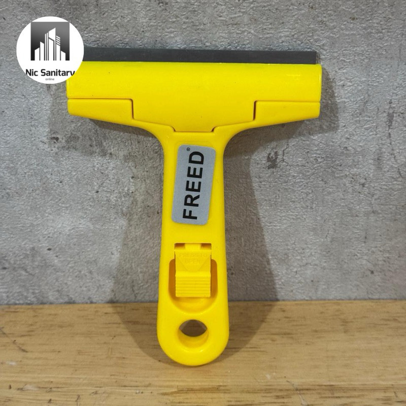 

FREED C222 / Pisau cutter murah PEMBERSIH KACA kerak kotoran stiker kaca
