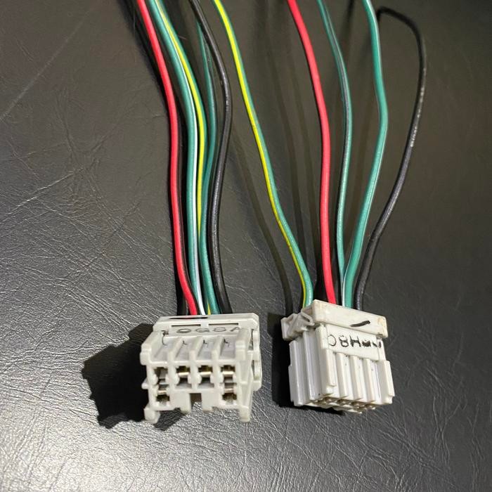 SOCKET HEAD UNIT- SOKET HEAD UNIT MOBIL TOYOTA ASLI