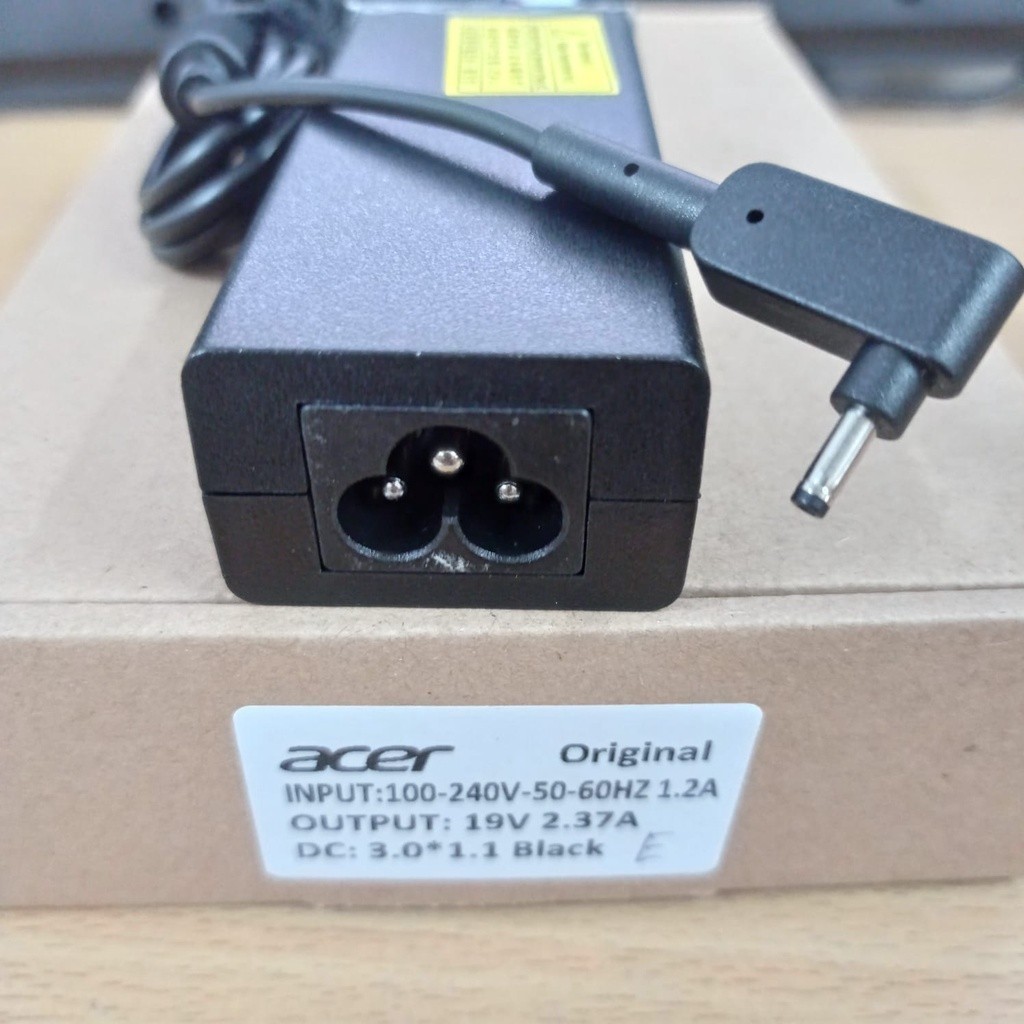 Cassan Adaptor Charger Laptop Acer Aspire 3 A314 Series Jack Kecil Embos