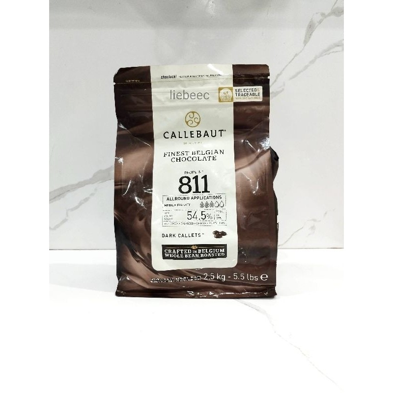 

Cokelat Couverture Callebaut 811 500gr Dark Callets Chocolate Import 54,5% 500 Gr