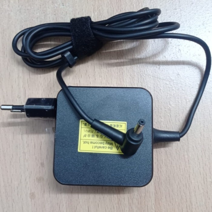 Original Charger Adaptor Asus Zenbook UX331F UX331UN UX331FAL UX331FN UX331 - AJO
