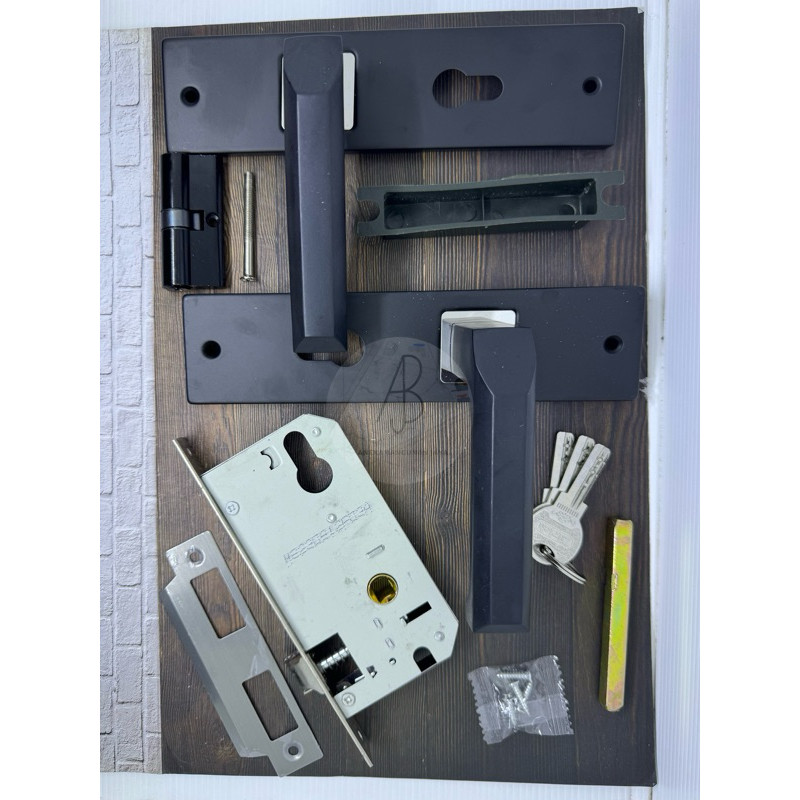 Kunci Pintu HITAM ZURICH BESAR Gagang Kotak / Handle Pintu HITAM ZURICH BESAR / Kunci Pintu Hitam MU