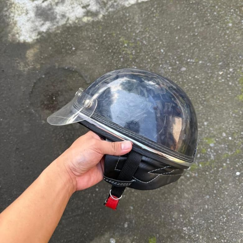 Helm Chip Retro Motif Carbon Include Topi Pet Vintage