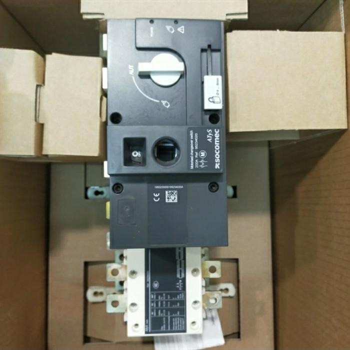 Change Over Switch / Cos Socomec ATys R 4P 200A Motorized