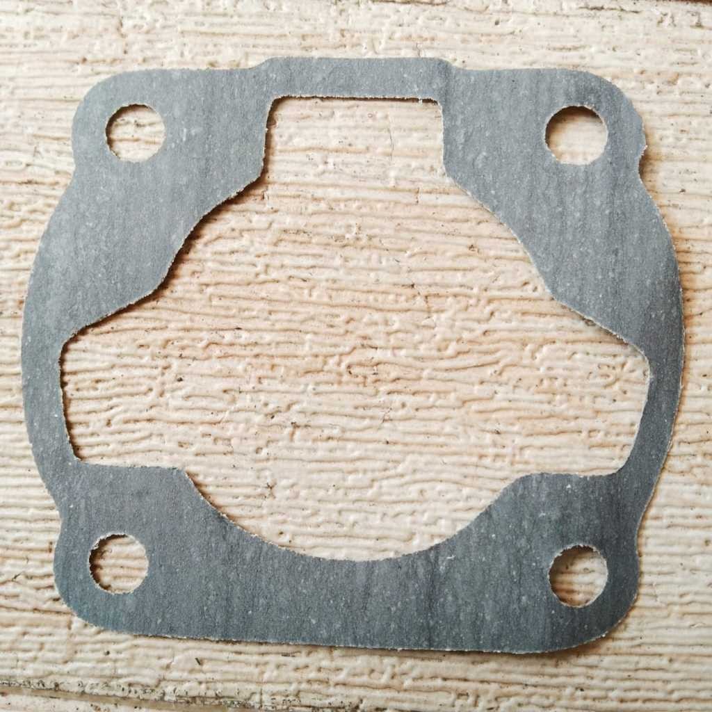 NOS/PAKING PERPAK BLOK CYLINDER BLOCK BURRING FUBORU YAMAHA ALFA