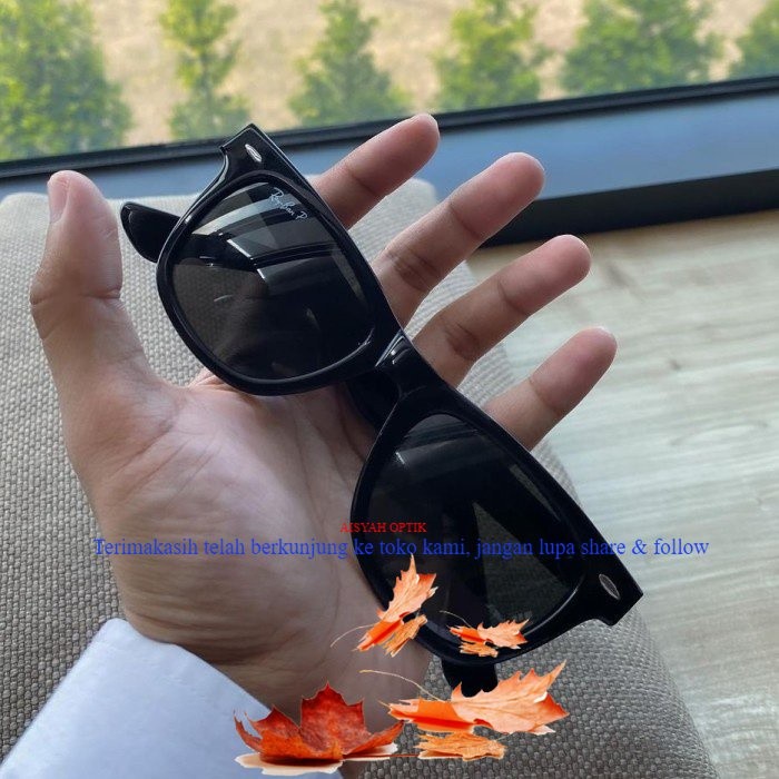 Kacamata  Original wayfarer miring Sunglasses 2140 Black Glossy Italy Luxotica