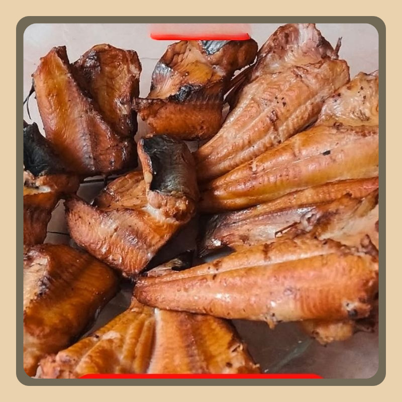 

IKAN ASAP DAGING MANYUNG [ 1KG ]isi [ 15, 20 & 25 ]