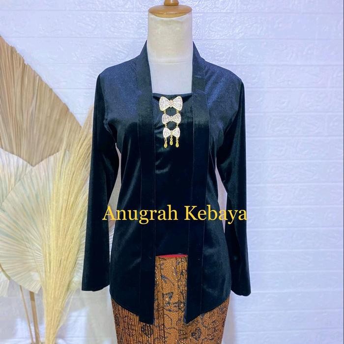

KEBAYA KUTUBARU BLUDRU POLOS TERMURAH - Hitam, S