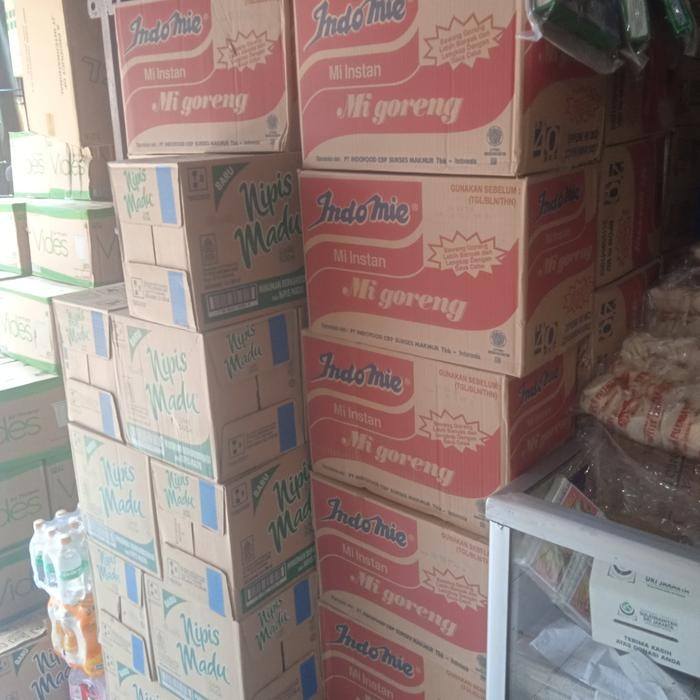 

Mumpung Murah indomie goreng 1dus