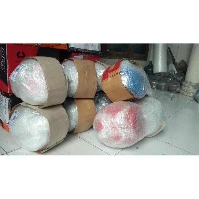 

Promo BUBLE WARP TAMBAHAN UNTUK PEMBELIAN HELM C4MILLE - Extra Buble Warp Terlaris