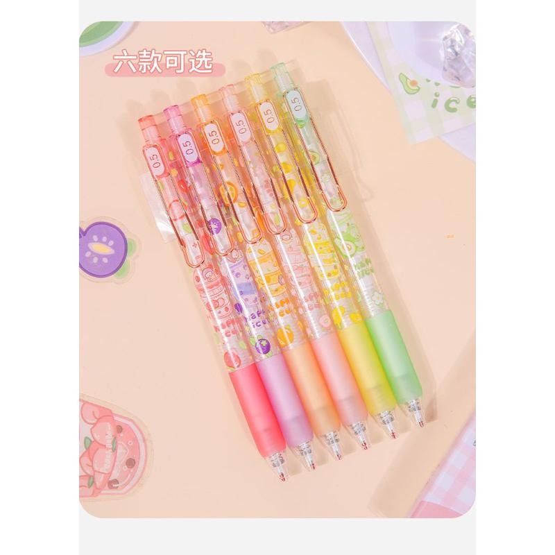 

Pen Gel Karakter Buah-Buahan / Pen Gel Gambar Buah / Bolpoin Gel Isi Ulang / Pen Gel Isi Ulang Karakter Buah / Pulpen Gel Joytop / Joytop, Bingbingle Metal Clip Gel Pen-3437-1