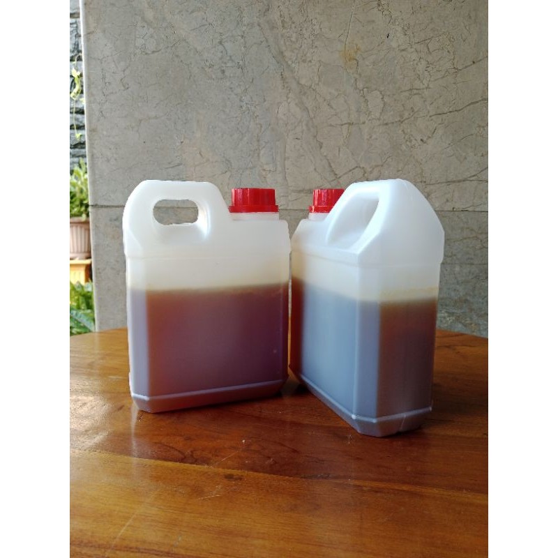 

WADAindashopMADU ASLI/MADU MURNI/MADU LOKAL MADURA 100% murni berat 1 kg