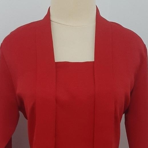 

Kebaya Kutu Baru Polos (Balotelli) Lengan Panjang - Merah, M