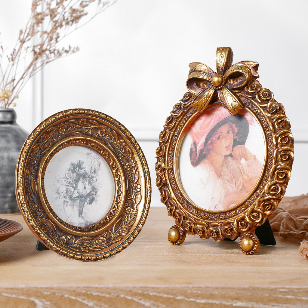 

1PC, resin material gold retro three-dimensional pattern round decorative photo frame, warm home desktop decoration ornaments