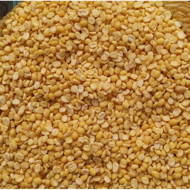 

kacang hijau kupas super 1 kg / kacang ijo kupas 1 kg