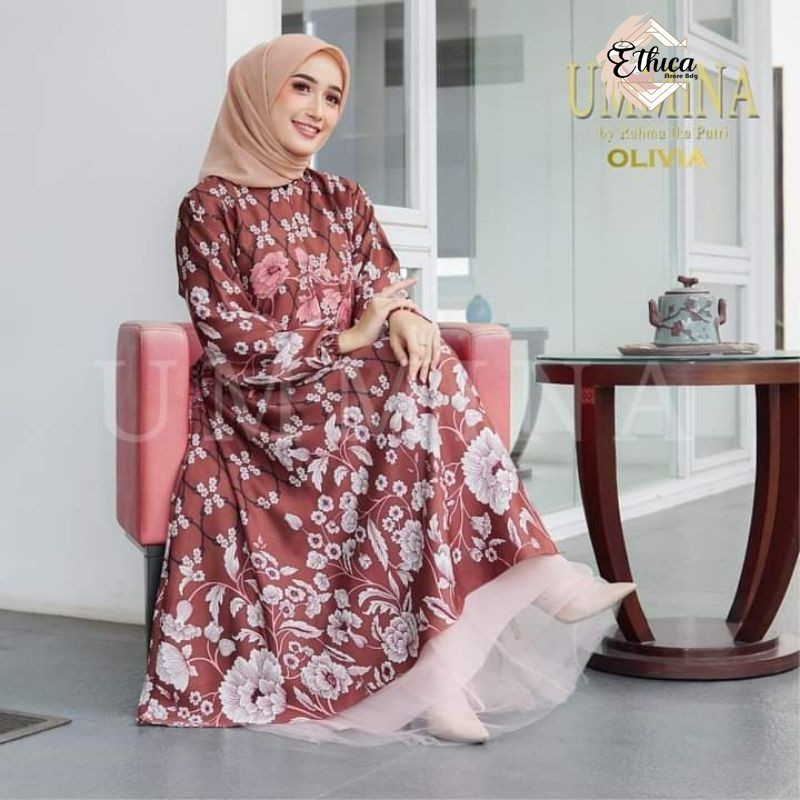 olivia set by Ummina