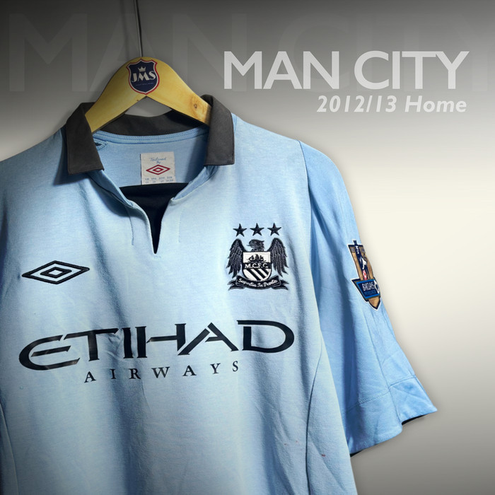2012-13 MAN CITY HOME SHIRT AGUERO #16