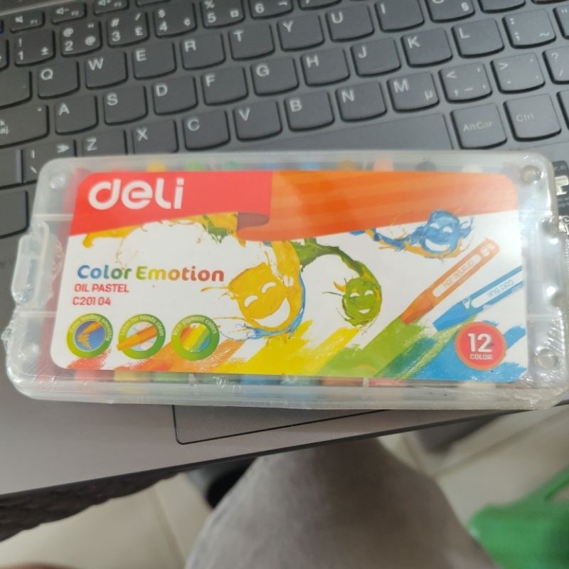 

(1 pcs) crayon merk deli isi 12 warna / oil pastel deli 12 C20104 / krayon