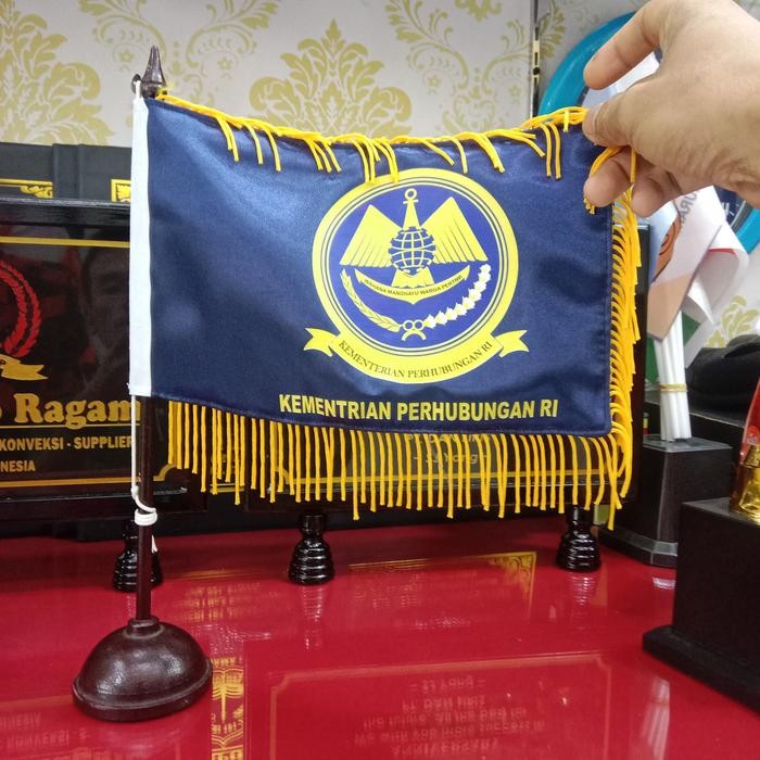 bendera custom rumbai tanpa tiang meja bendera custom bendera - hmi