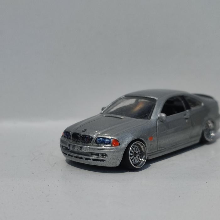 Diecast Hotwheels Custom BMW 328i Miniatur