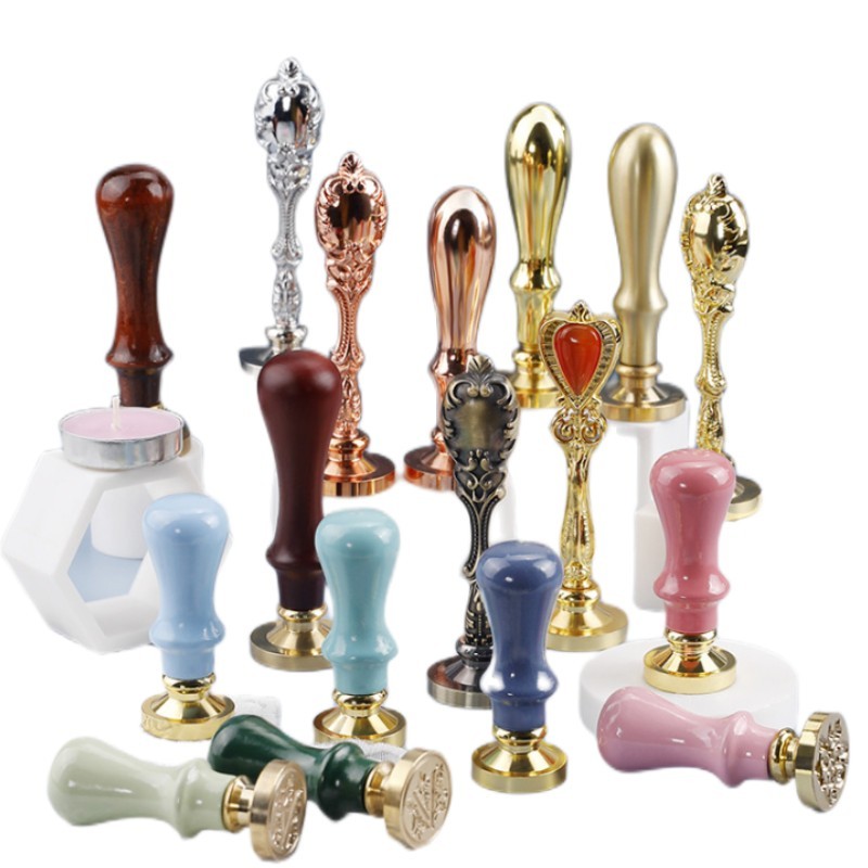 

1PCS Wax Seal Stamp Handle Retro Metal and Wodden Colorful Universal Handle with Screw decoration ancient crafts