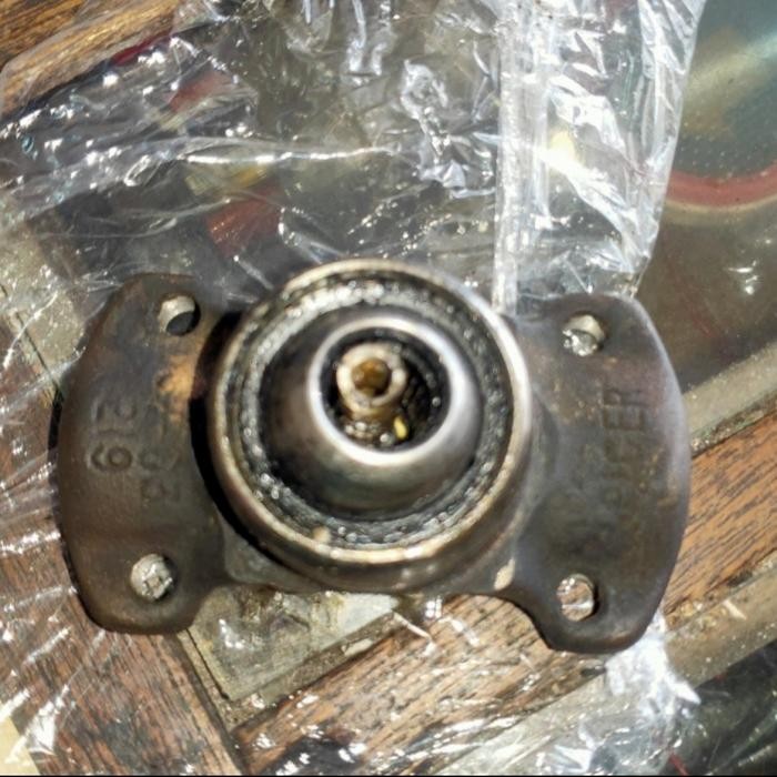 yoke double joint kopel depan copotan Jeep cherokee XJ top