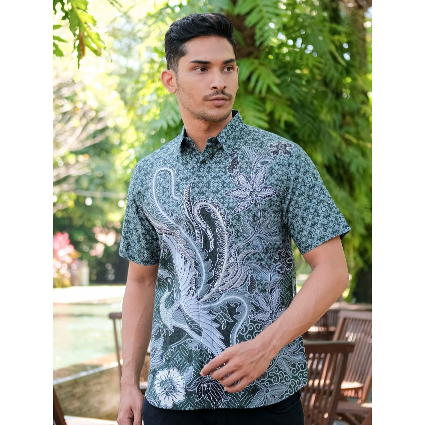 Batik Adyatma Pria Laskala Green Kemeja Pendek Slim Fit