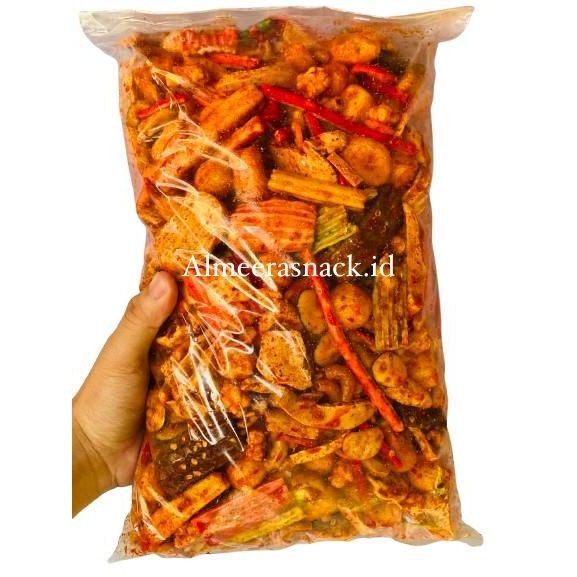 

KERUPUK SEBLAK MIX/CAMPUR PEDAS DAUN JERUK 1KG 500GR 250GR PROMO