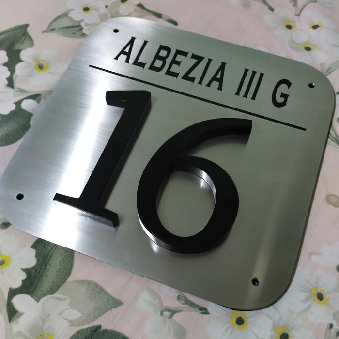 Nomor Rumah Stainless Angka Timbul - 15x15 cm