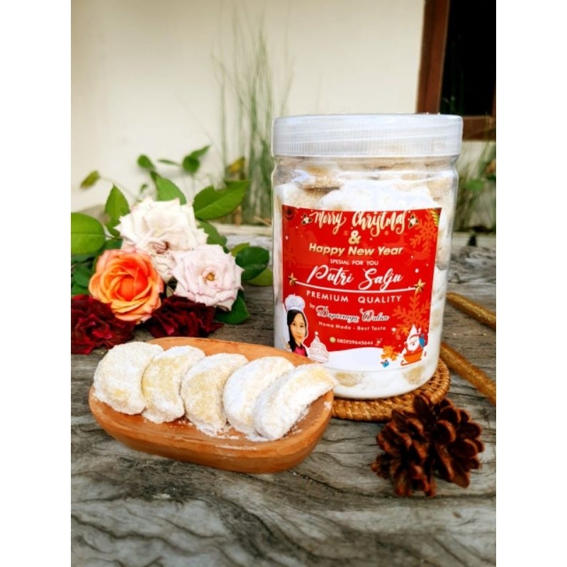 

HALAL...Putri salju kacang mete by dapoernya wulan