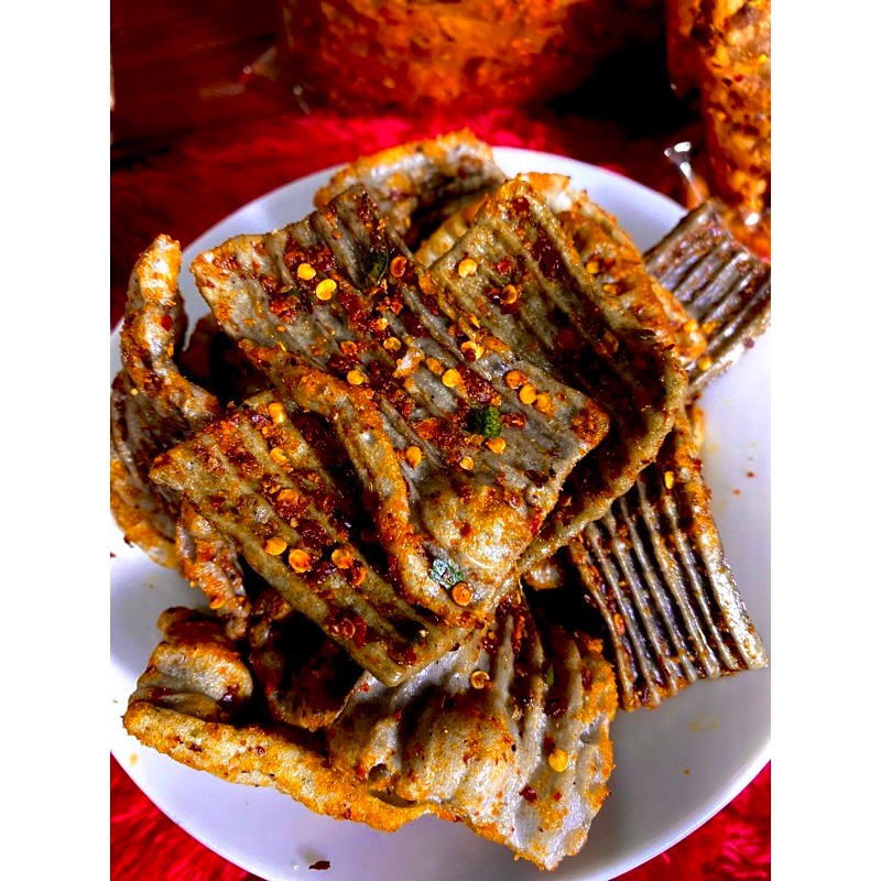 

Kerupuk Jengkol Kering / Kerupuk Jengkol Daun Jeruk 250gram/500gram/1000gram Cemilan Murah, Jajanan hemat/ Jajanan Hits lezat pelopor lapar