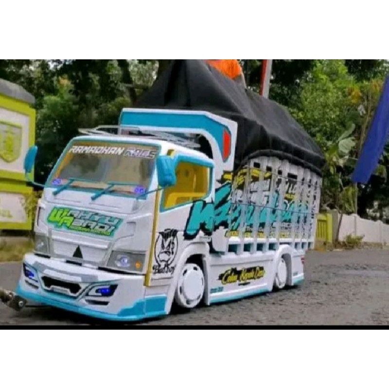 mobil oleng mainan anak miniatur truk oleng kayu  ,mobil oleng bisa belok fariasi lampu+terpalCO