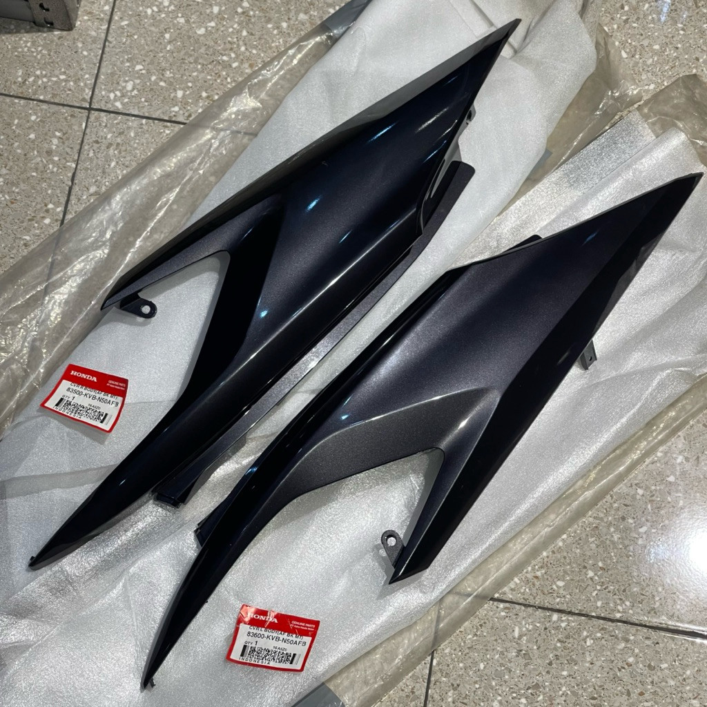 COVER BODY SAMPING BELAKANG VARIO TECHNO 110 KARBU CBS NON CBS HITAM ABU ABU GELAP METALIK SET KANAN